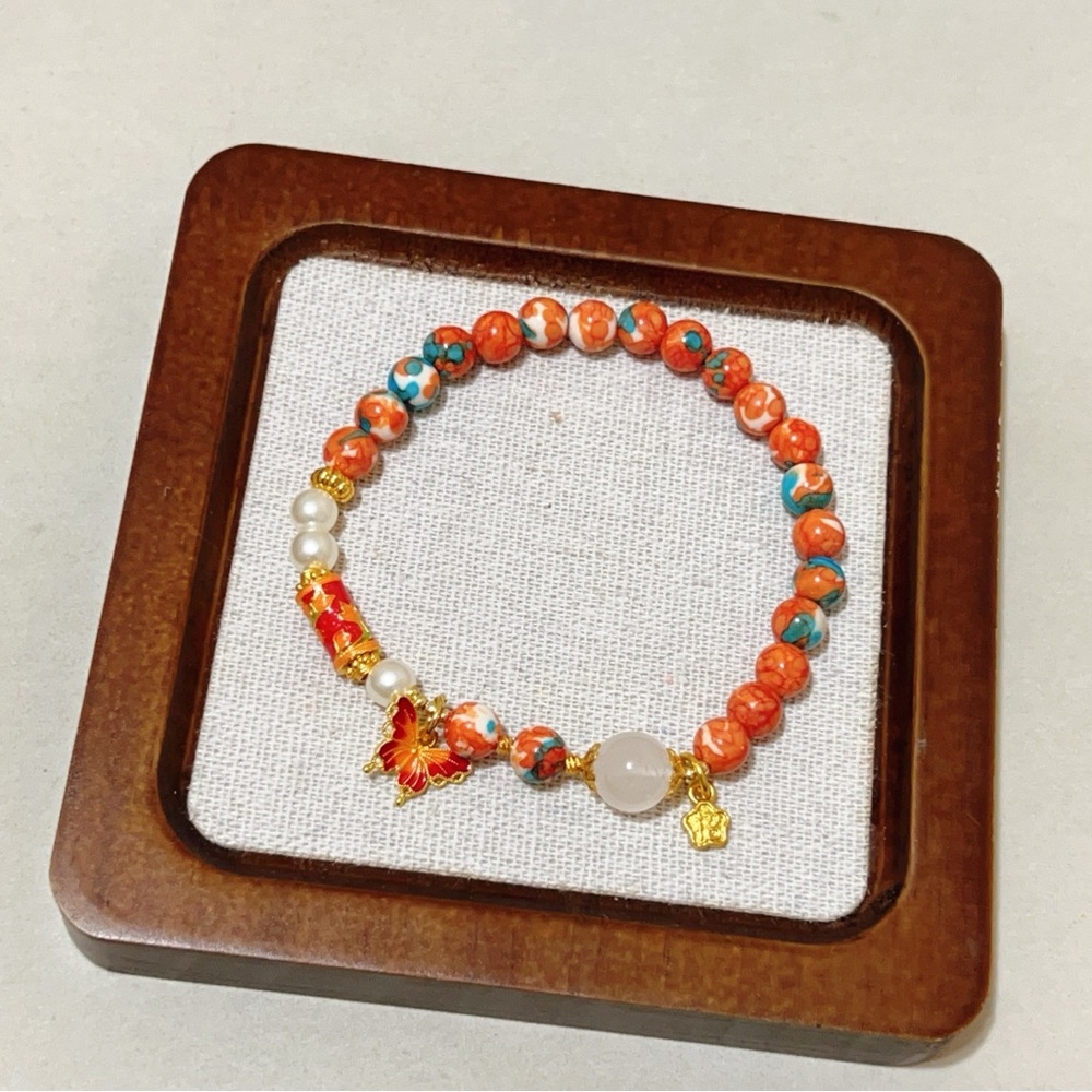 Handmade bracelets - Picture 4 of 4